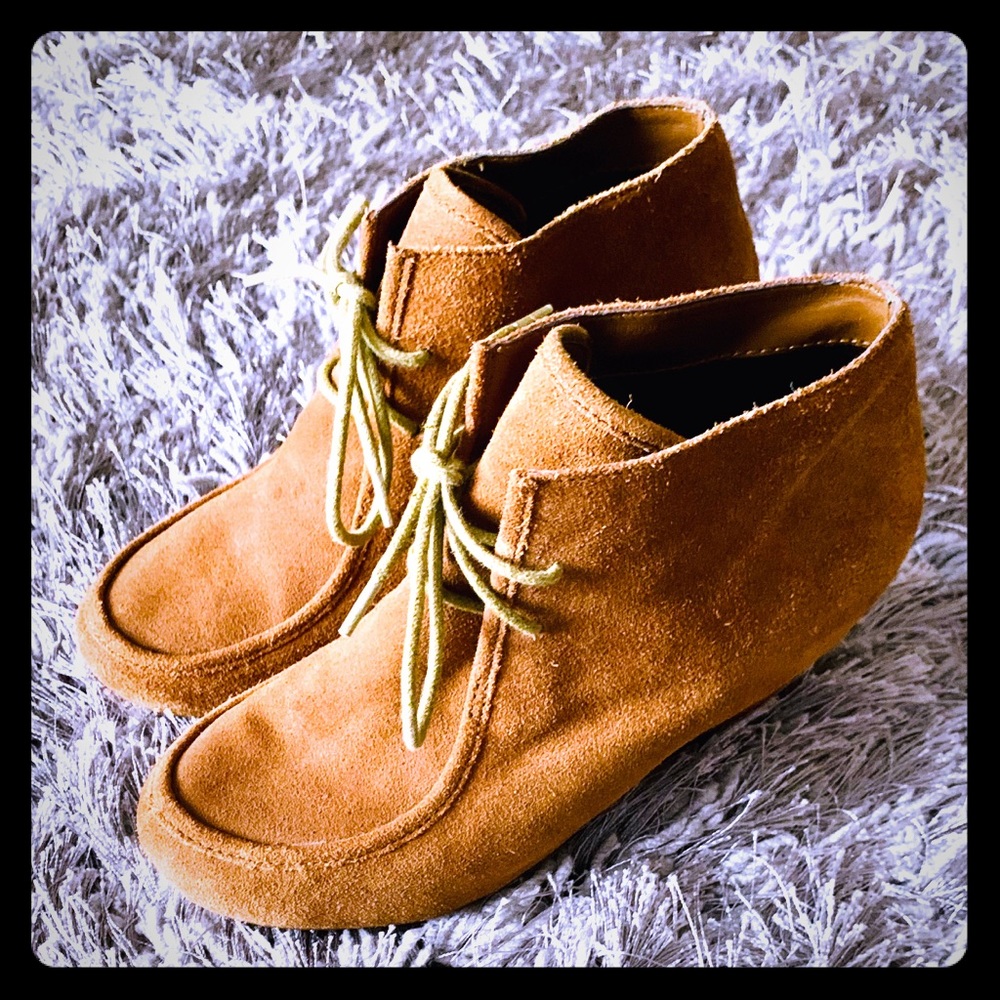 Dolce Vita Tan Oxford Wedge Booties